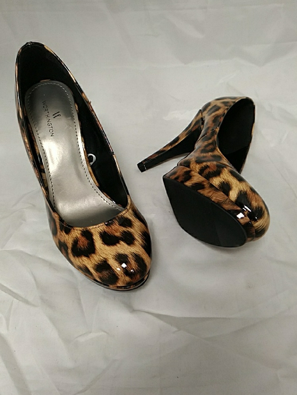 Worthington Wor Jean Leopard Patent Platform Pumps 7